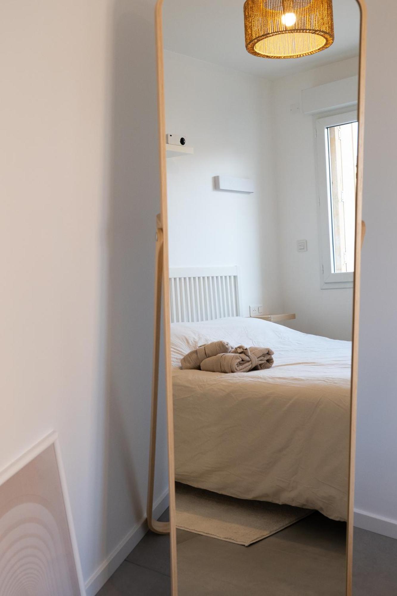 Zen Et Romantique Room - Harmonie Moulins  Ngoại thất bức ảnh